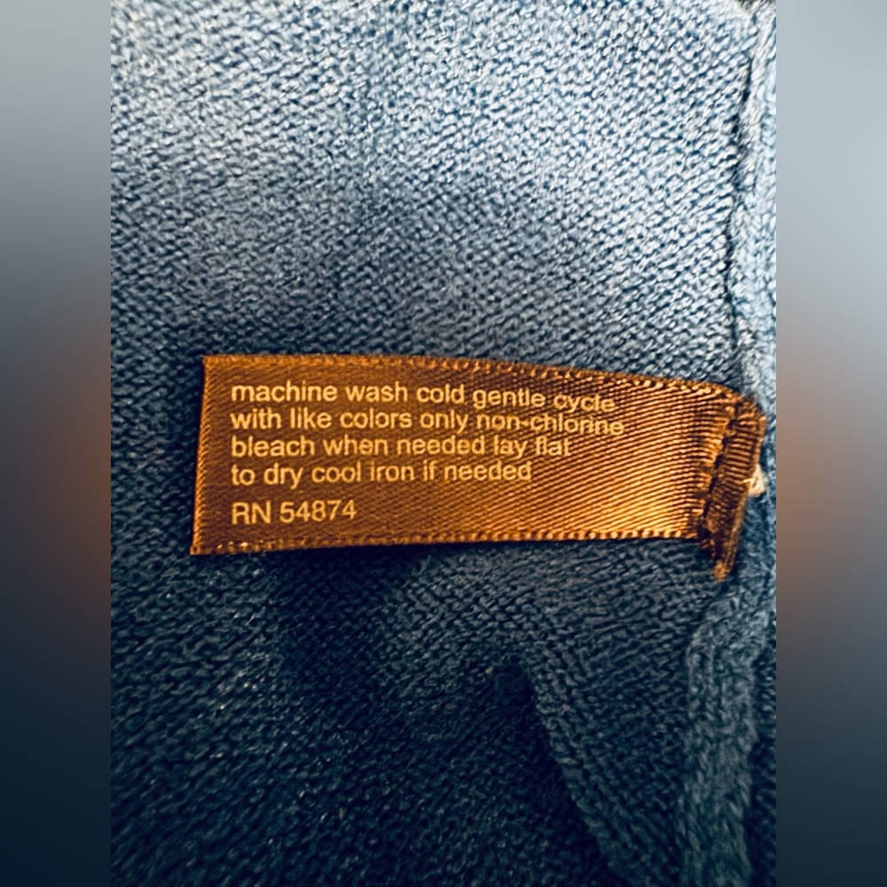 The Limited Blue (Indigo?) Women’s Button Down Cardigan - Picture 13 of 16